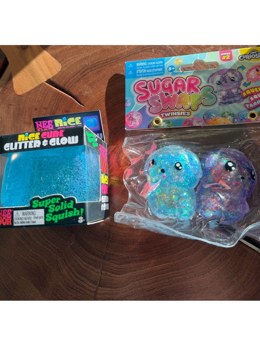 Twinsies Dogs Glitter Squishy & Nee doh Glitter & Glow